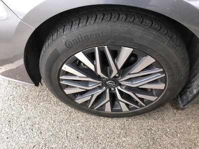 2023 Nissan Altima 2.5 SV AWD Sedan