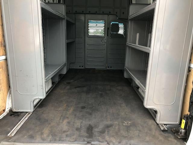 2015 Nissan NV High Roof V8 SV