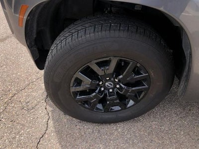 2023 Nissan Frontier Crew Cab 4x4 SV Auto