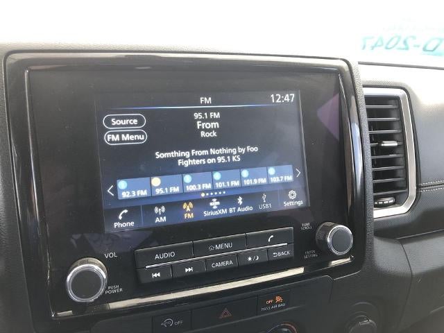 2023 Nissan Frontier Crew Cab 4x4 SV Auto