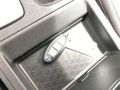 2023 Nissan Frontier Crew Cab 4x4 SV Auto