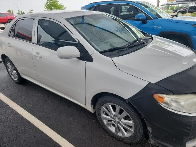 2010 Toyota Corolla 4dr Sdn Auto LE (Natl)