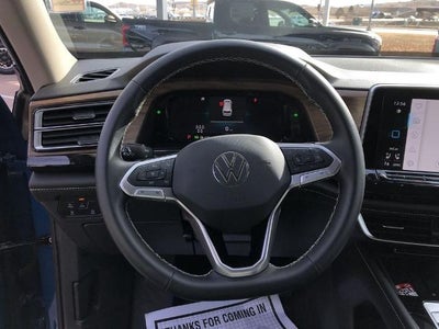 2025 Volkswagen Atlas 2.0T SE w/Technology 4MOTION