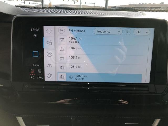 2025 Volkswagen Atlas 2.0T SE w/Technology 4MOTION