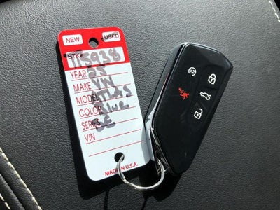 2025 Volkswagen Atlas 2.0T SE w/Technology 4MOTION