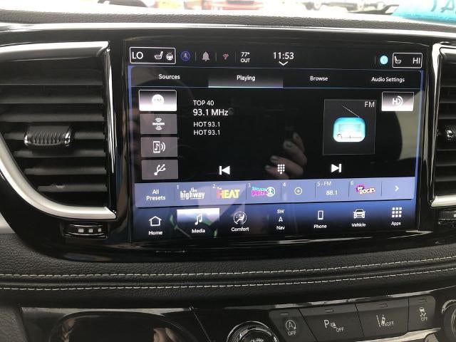 2025 Chrysler Pacifica Limited FWD