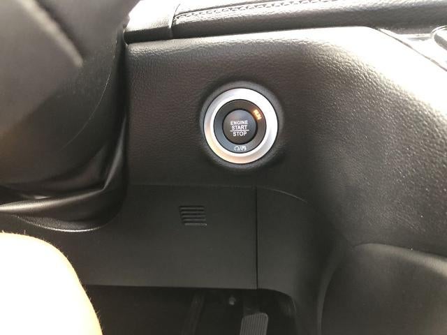 2025 Chrysler Pacifica Limited FWD