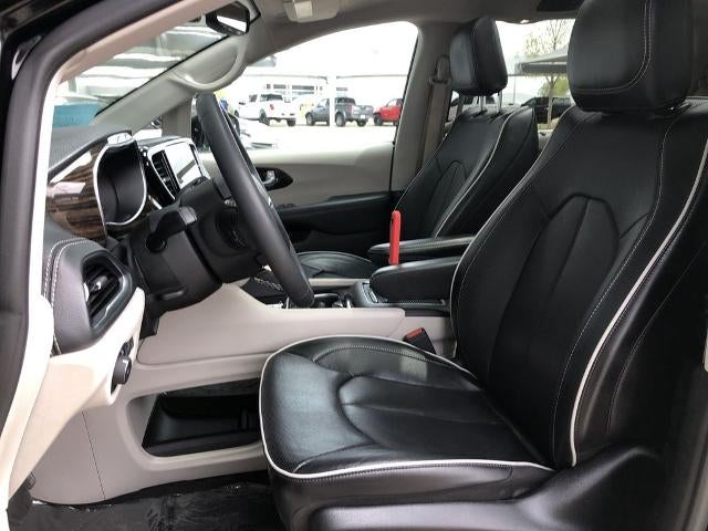 2024 Chrysler Pacifica Limited FWD