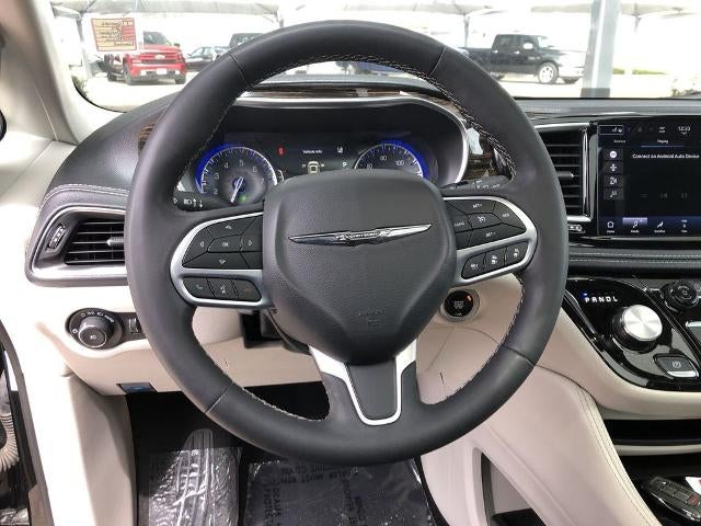 2024 Chrysler Pacifica Limited FWD