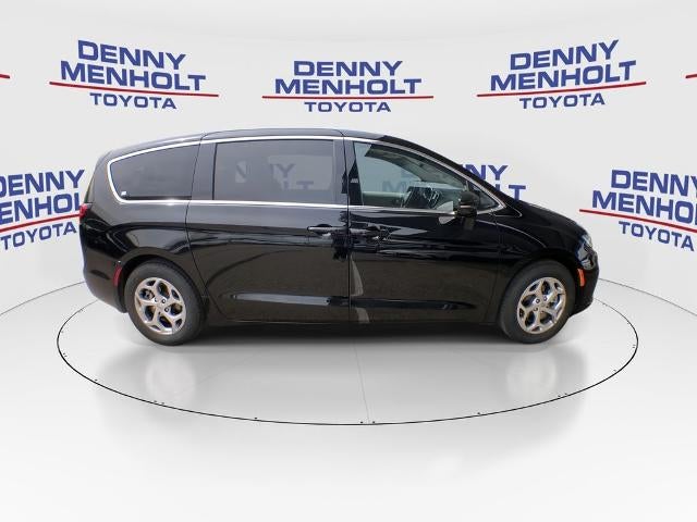 2024 Chrysler Pacifica Limited FWD