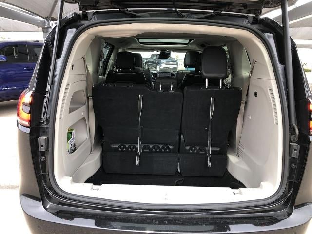 2024 Chrysler Pacifica Limited FWD