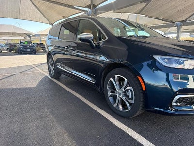 2021 Chrysler Pacifica Pinnacle AWD