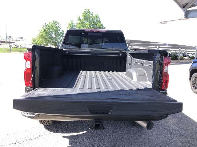 2022 Chevrolet Silverado 2500 HD Crew Cab Standard Box 4-Wheel Drive High Country