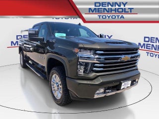 2022 Chevrolet Silverado 2500 HD Crew Cab Standard Box 4-Wheel Drive High Country