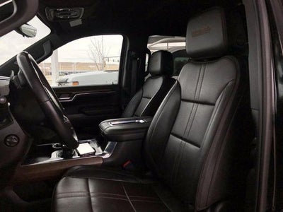 2022 Chevrolet Silverado 1500 Crew Cab Short Box 4-Wheel Drive High Country