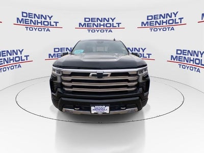 2022 Chevrolet Silverado 1500 Crew Cab Short Box 4-Wheel Drive High Country