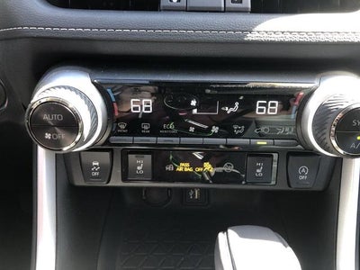 2024 Toyota RAV4 XLE Premium FWD (Natl)
