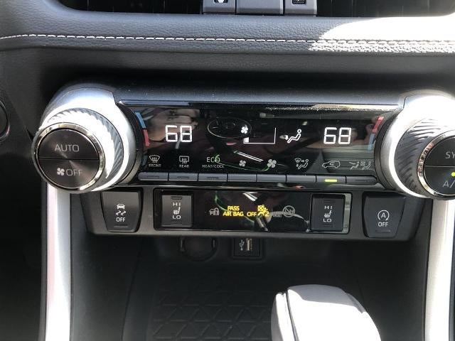2024 Toyota RAV4 XLE Premium FWD (Natl)