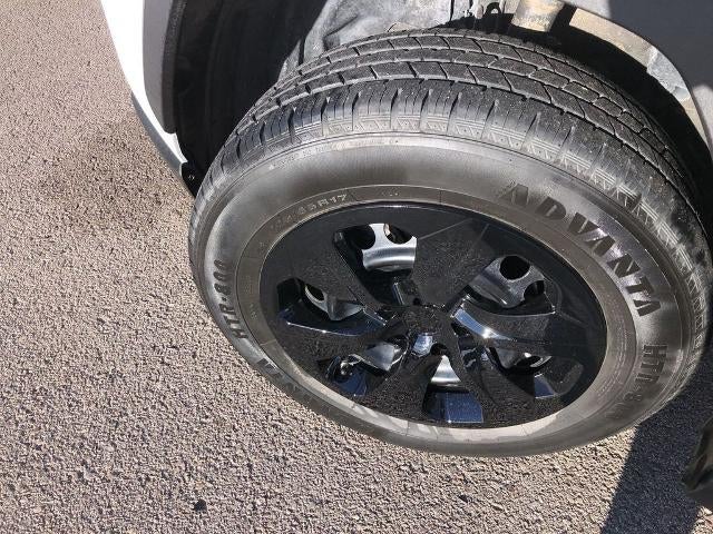 2019 Toyota RAV4 LE FWD (GS)