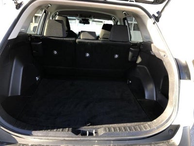 2019 Toyota RAV4 LE FWD (GS)