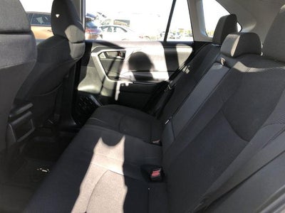 2019 Toyota RAV4 LE FWD (GS)
