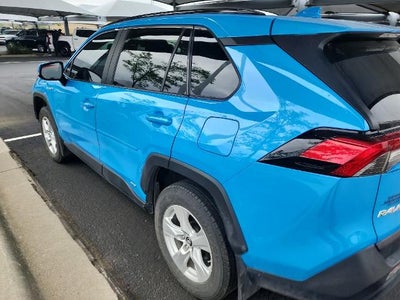 2019 Toyota RAV4 Hybrid LE AWD (Natl)