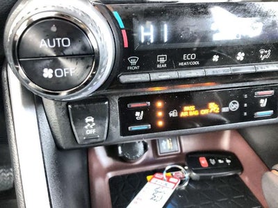 2024 Toyota RAV4 Limited AWD (GS)