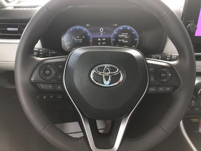 2025 Toyota RAV4 Limited AWD (GS)