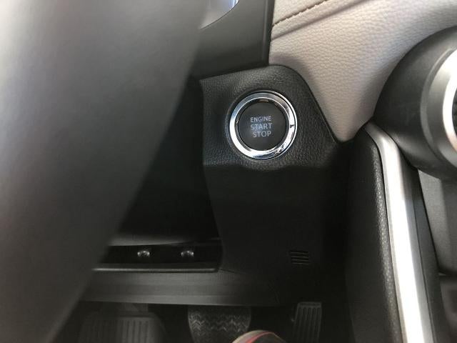 2025 Toyota RAV4 Limited AWD (GS)