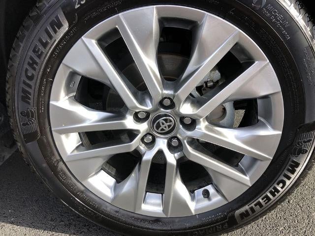 2025 Toyota RAV4 Limited AWD (GS)