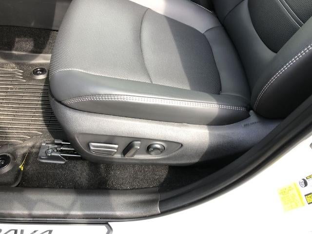 2025 Toyota RAV4 Limited AWD (GS)