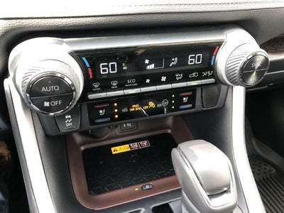 2025 Toyota RAV4 Limited AWD (GS)