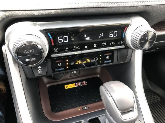 2025 Toyota RAV4 Limited AWD (GS)