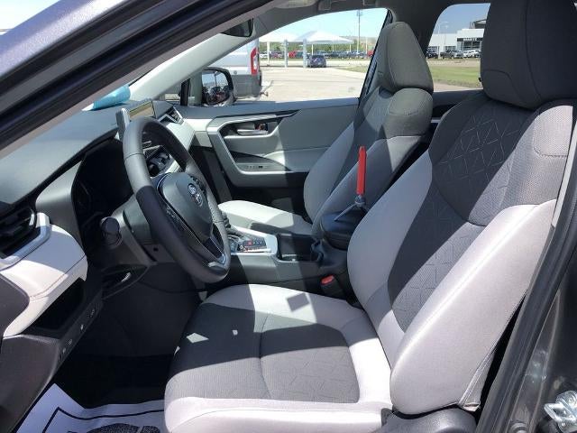 2025 Toyota RAV4 XLE AWD (Natl)