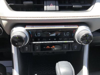 2025 Toyota RAV4 XLE AWD (Natl)