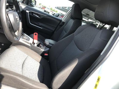 2025 Toyota RAV4 XLE AWD (Natl)