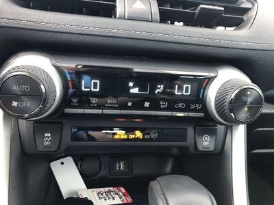 2025 Toyota RAV4 XLE AWD (Natl)