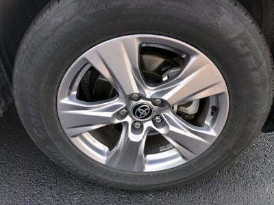 2025 Toyota RAV4 XLE AWD (Natl)
