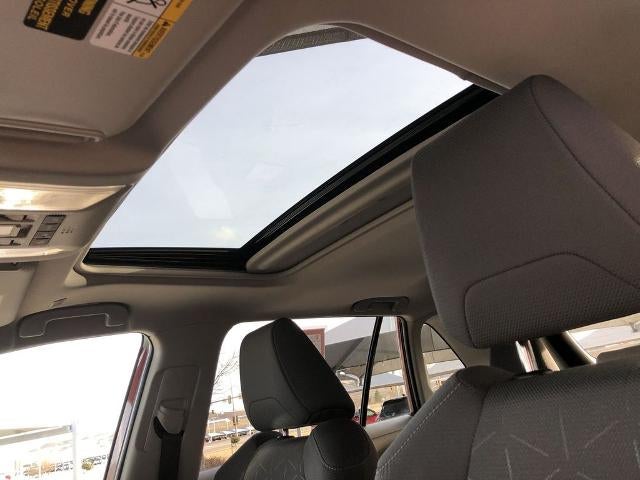 2025 Toyota RAV4 XLE AWD (Natl)