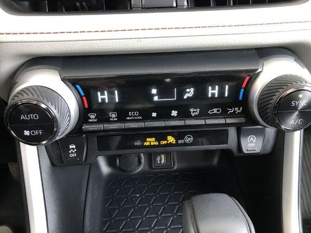 2025 Toyota RAV4 XLE AWD (Natl)