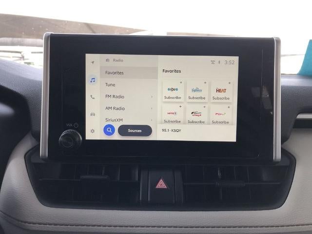 2025 Toyota RAV4 XLE AWD (Natl)