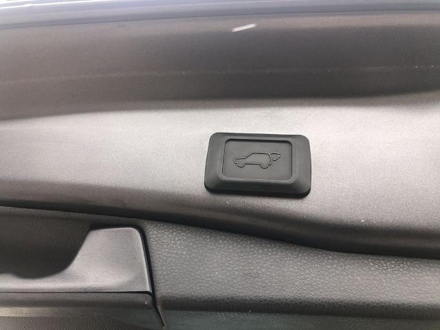 2025 Toyota RAV4 Hybrid XLE AWD (Natl)