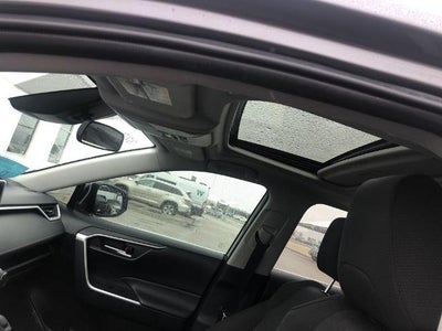 2025 Toyota RAV4 Hybrid XLE AWD (Natl)