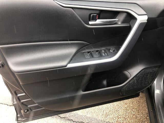 2025 Toyota RAV4 Hybrid XLE AWD (Natl)