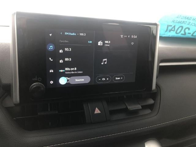 2025 Toyota RAV4 Hybrid XLE AWD (Natl)