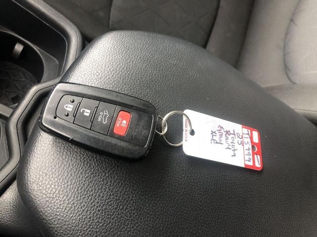 2025 Toyota RAV4 Hybrid XLE AWD (Natl)