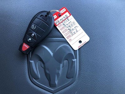 2018 RAM 2500 Big Horn 4x4 Crew Cab 6'4" Box