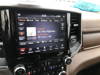 2021 RAM 2500 Laramie 4x4 Crew Cab 6'4" Box