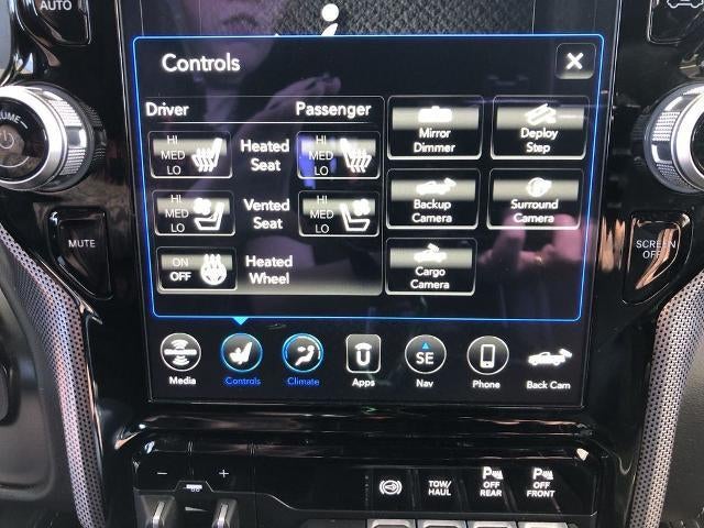 2021 RAM 2500 Limited 4x4 Mega Cab 6'4" Box