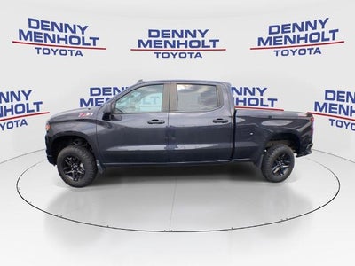 2022 Chevrolet Silverado 1500 Crew Cab Standard Box 4-Wheel Drive Custom Trail Boss